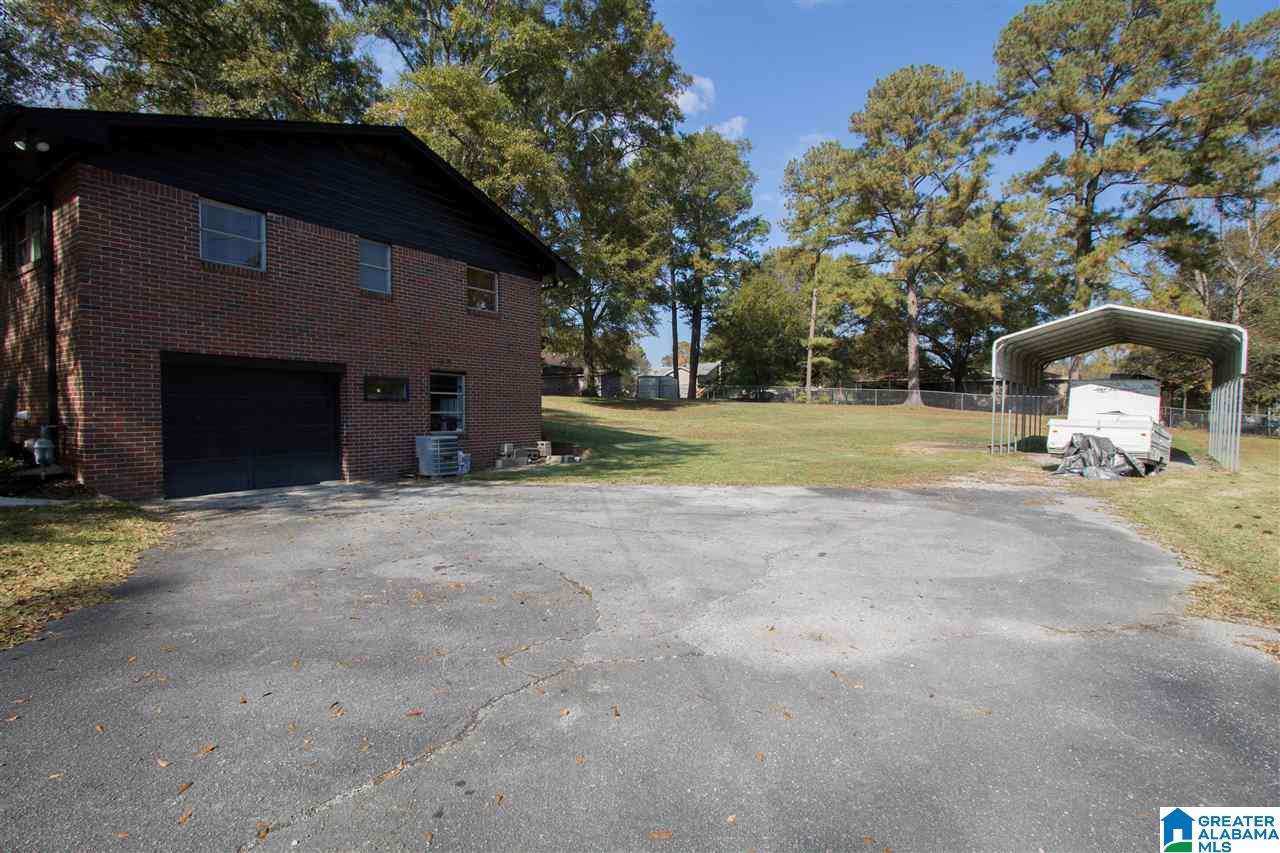 948 5th Avenue Southwest Alabaster, AL 35007 - Photo 3 of 50
