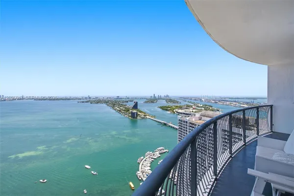 $4,000 | 1750 North Bayshore Drive, Unit 4801, Miami, FL 33132
