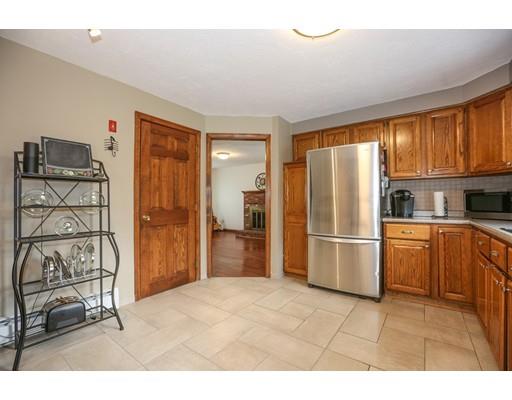 157 Berlin Road Marlborough, MA 01752 - Photo 11 of 30 Gallery Image 11