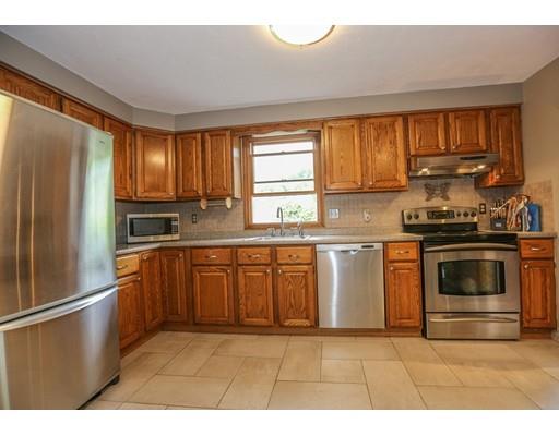 157 Berlin Road Marlborough, MA 01752 - Photo 12 of 30 Gallery Image 12