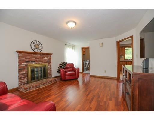 157 Berlin Road Marlborough, MA 01752 - Photo 9 of 30 Gallery Image 9
