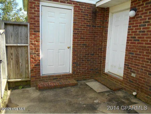 $1,175 | 4105 Bridge Court, Unit B, Winterville, NC 28590