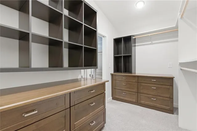 $564,900 | 1606 Lynn Road, Excelsior Springs, MO 64024