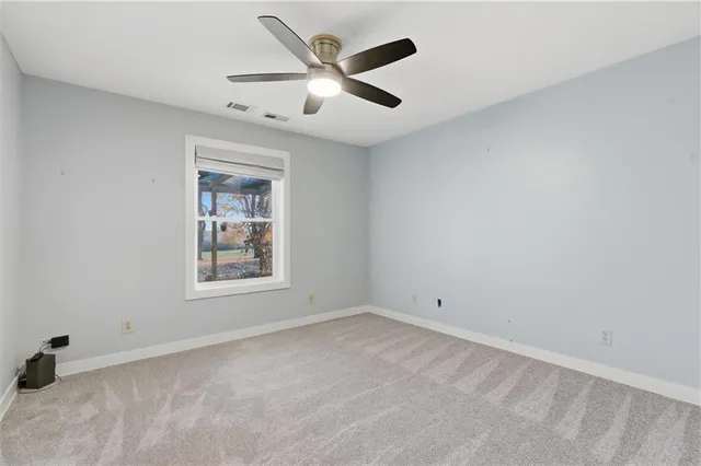 $564,900 | 1606 Lynn Road, Excelsior Springs, MO 64024