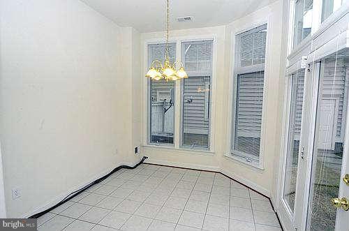 728 Ridgemont Avenue Rockville, MD 20850 - Photo 13 of 27 Interior (General)