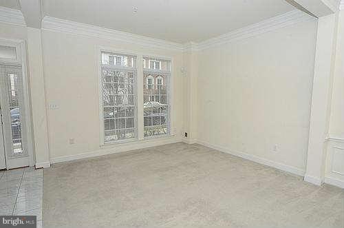 728 Ridgemont Avenue Rockville, MD 20850 - Photo 5 of 27 Living Room