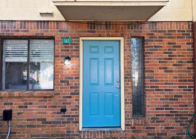 $1,750 | 16 Cape Drive Northwest, Unit C, Fort Walton Beach, FL 32548