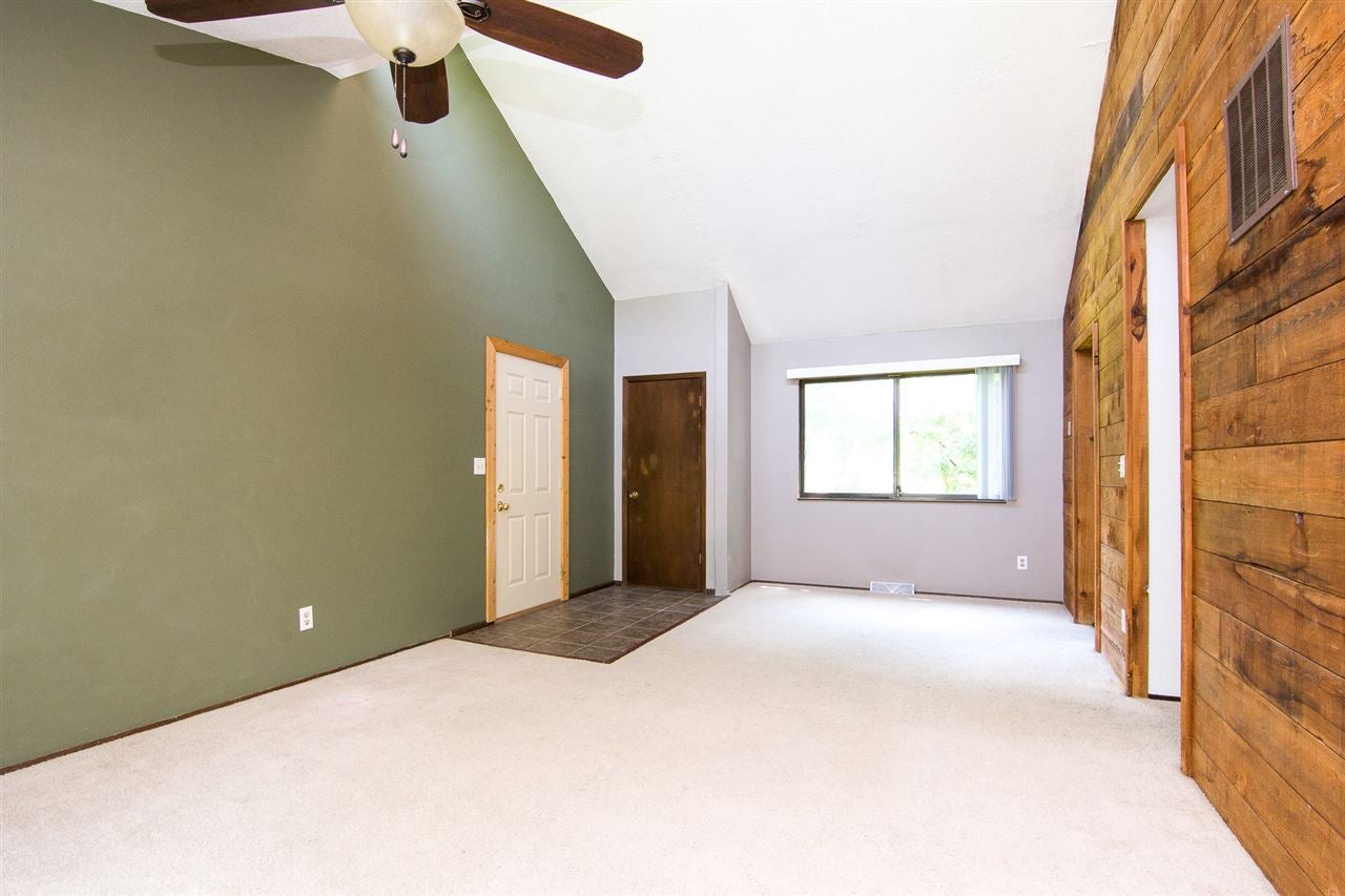 1411 Edgewood Road Northwest, Unit 3 Cedar Rapids, IA 52405 - Photo 2 of 17 Gallery Image 2