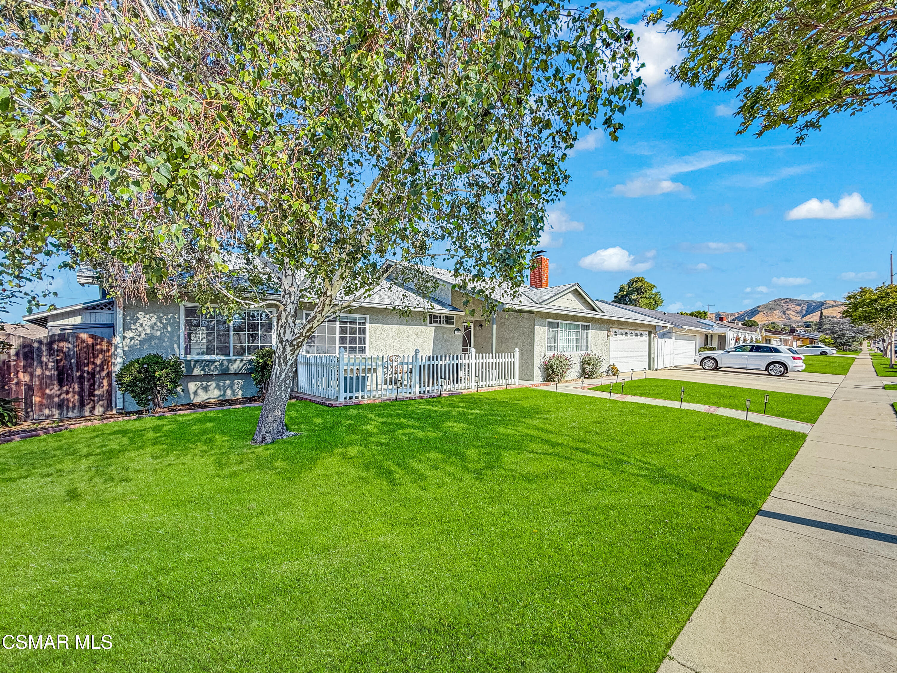 3021 Travis Avenue Simi Valley, CA 93063 - Photo 2 of 36 54982f9634e127bbcfdc200f2720baf59768dc0d
