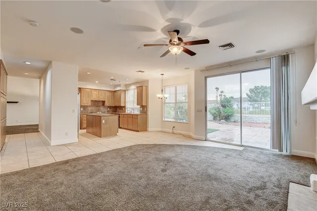 $3,300 | 136 Ultra Drive, Henderson, NV 89074