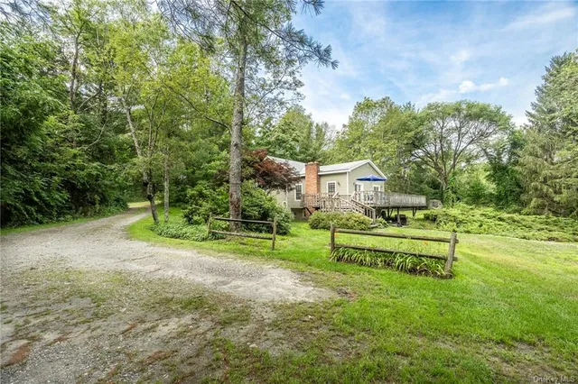 $749,000 | 7 South Shanks Road, Clinton Corners, NY 12514