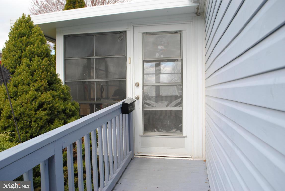 110 Pheasant Road Lancaster, PA 17603 - Photo 5 of 42 Gallery Image 5