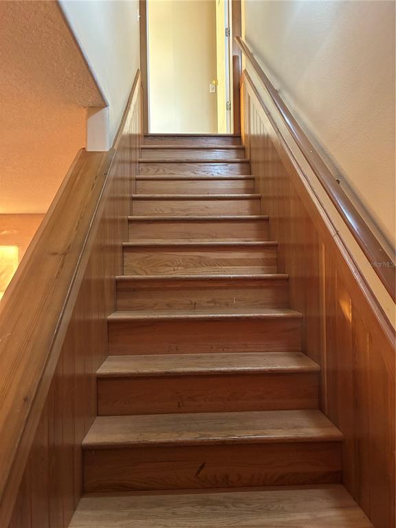 41515 Silver Drive Umatilla, FL 32784 - Photo 29 of 29 a view of entryway