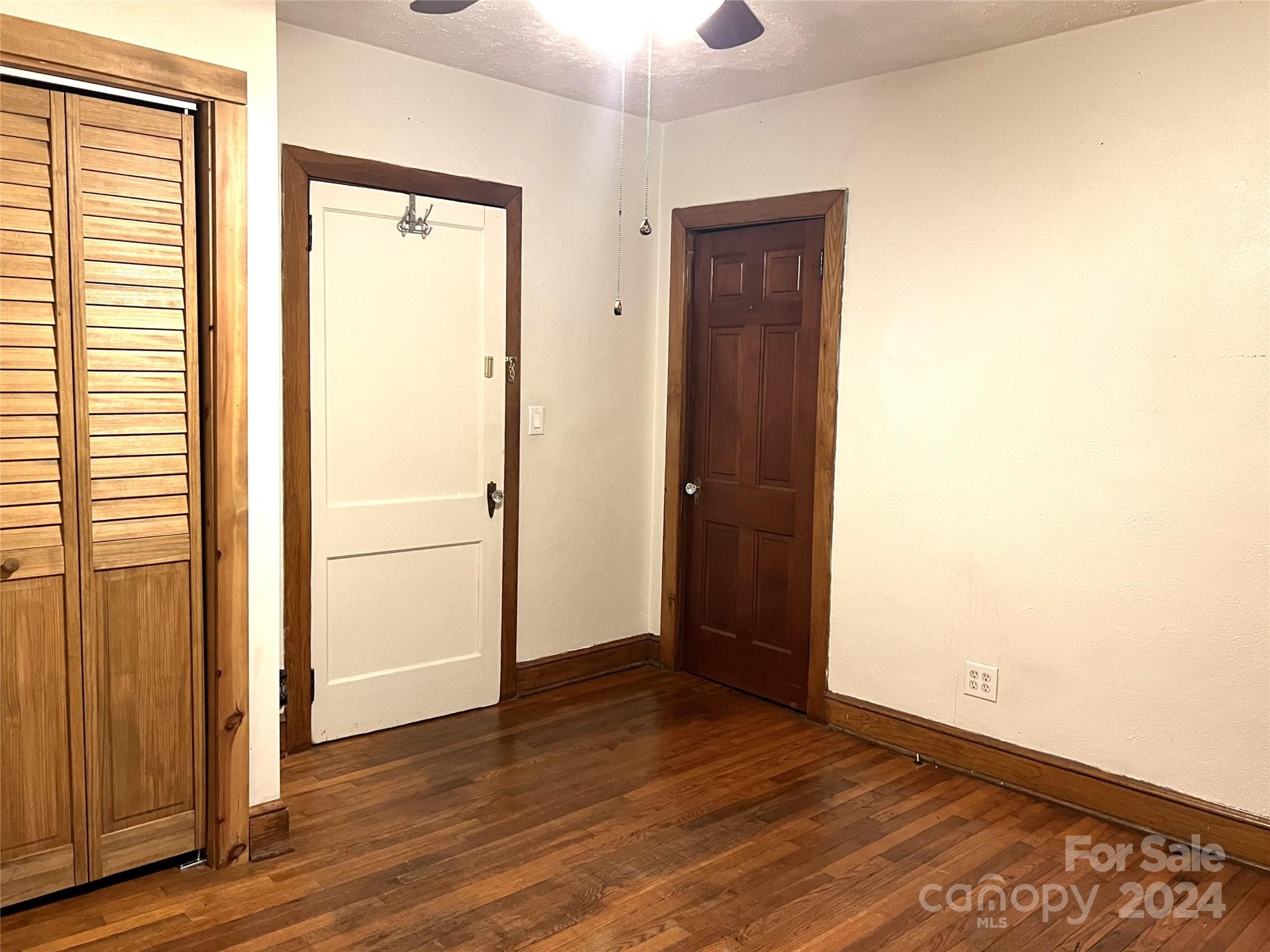4410 Sundown Road Morganton, NC 28655 - Photo 17 of 27 Gallery Image 17