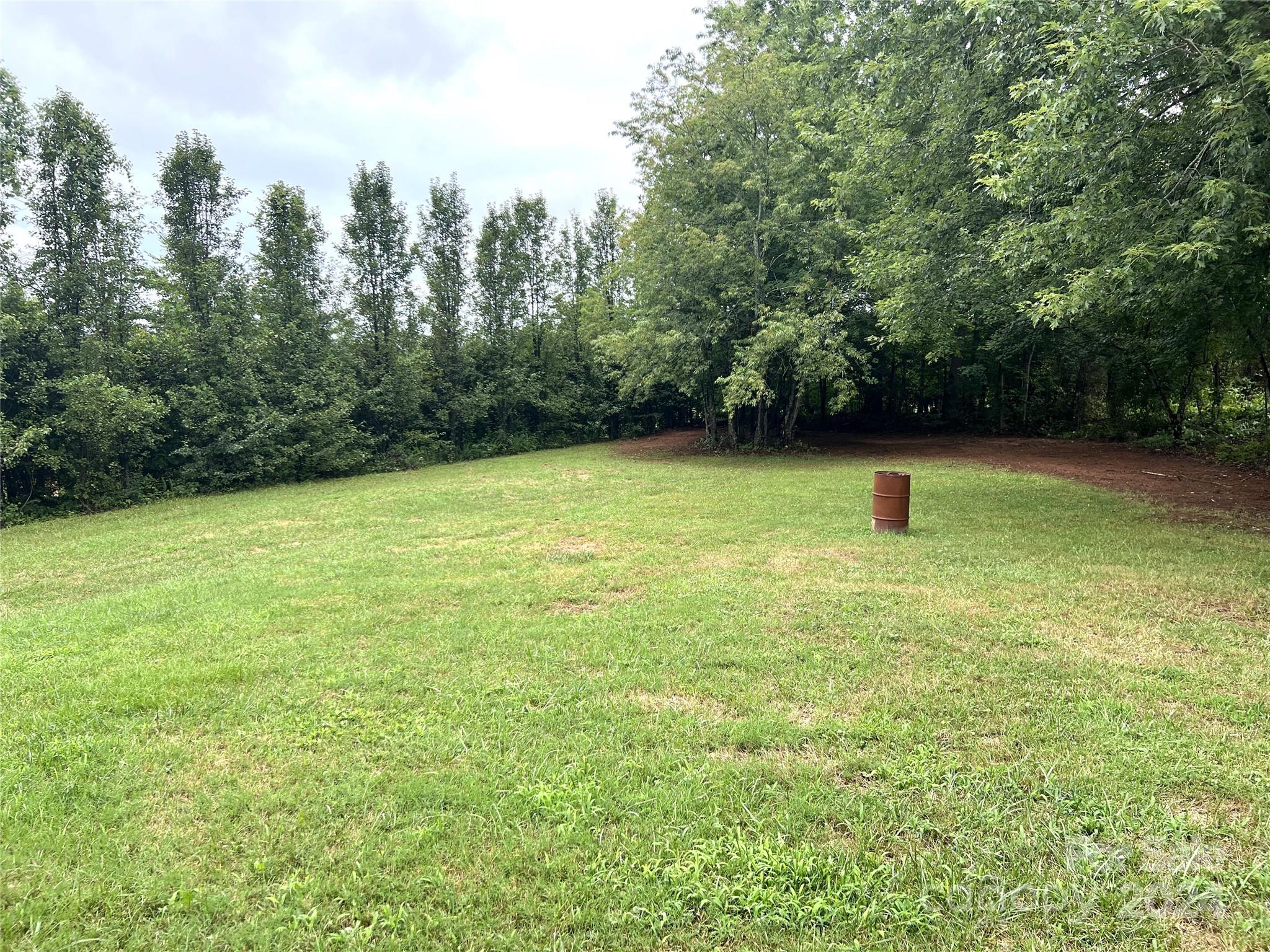 4410 Sundown Road Morganton, NC 28655 - Photo 26 of 27 Gallery Image 26