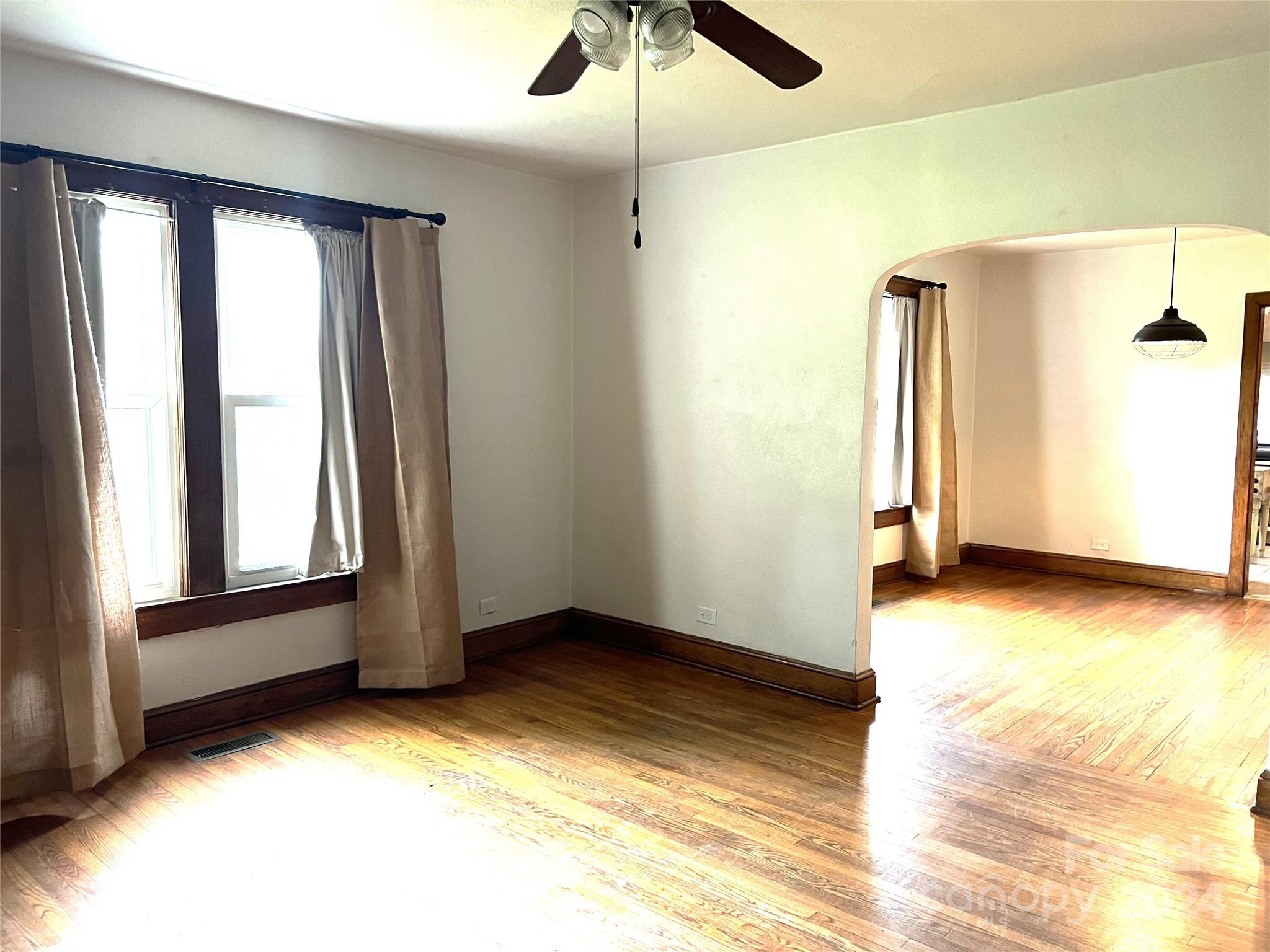 4410 Sundown Road Morganton, NC 28655 - Photo 4 of 27 Gallery Image 4