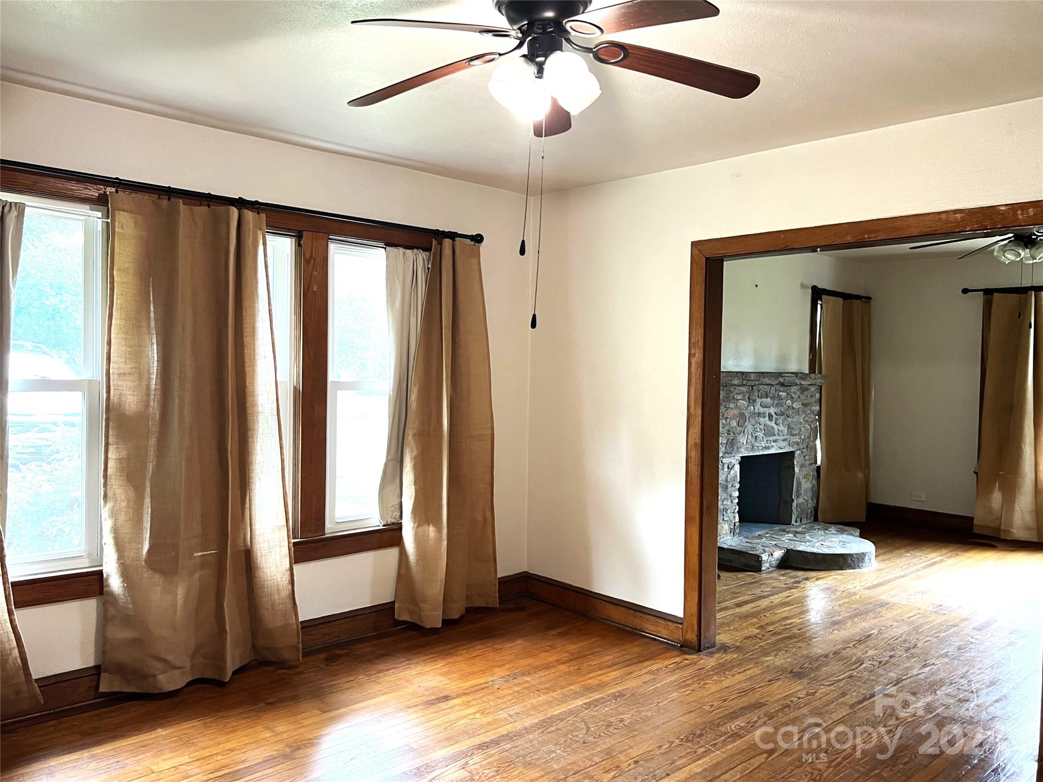 4410 Sundown Road Morganton, NC 28655 - Photo 5 of 27 Gallery Image 5