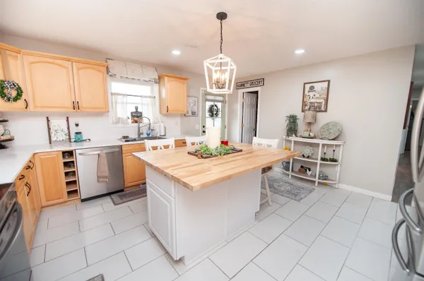 $574,900 | 244 Arrowood Branch Road, Chesnee, SC 29323