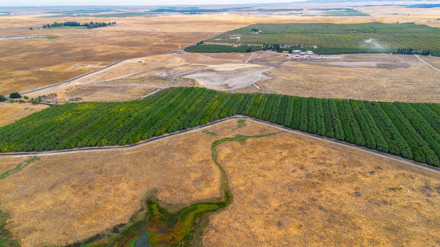 28 28 Mile Road Oakdale, CA 95361 - Photo 4 of 17