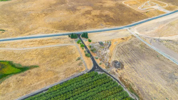 a view of small space with a swimming pool