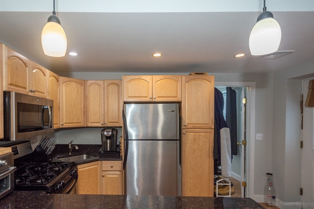 11 Columbia Road, Unit 1 Wakefield, MA 01880 - Photo 8 of 25 Gallery Image 8