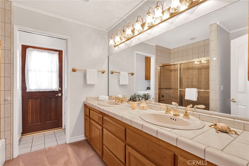 15033 Riverside Way Apple Valley, CA 92307 - Photo 39 of 55 Gallery Image 39