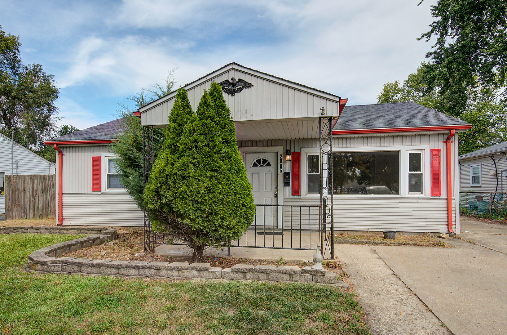 2005 McDonough Street Joliet, IL 60436 - Photo 2 of 21