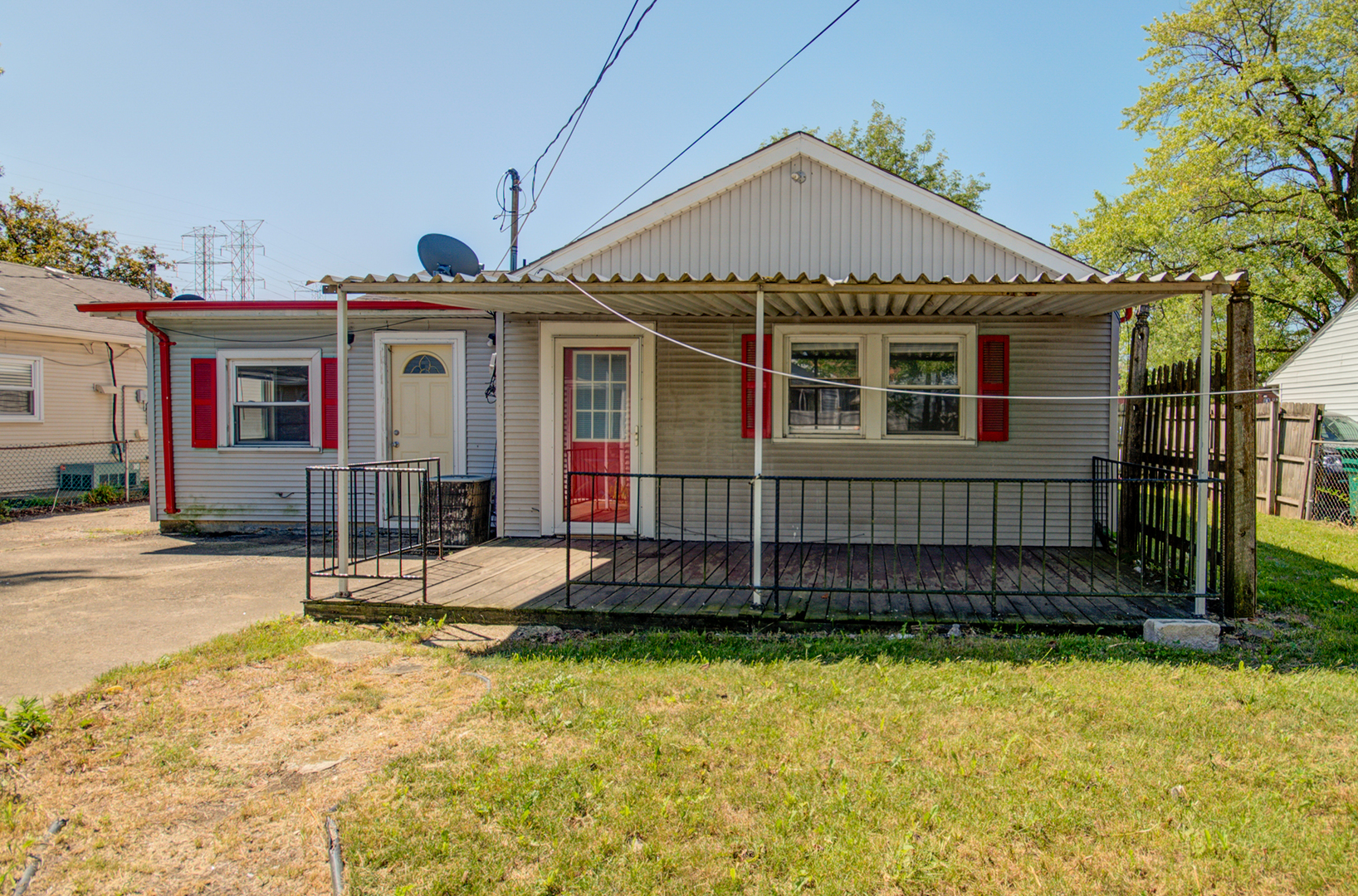 2005 McDonough Street Joliet, IL 60436 - Photo 3 of 21