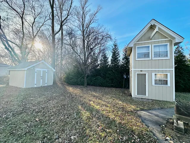 $575,000 | 1901 West 56th Street, La Grange Highlands, IL 60525