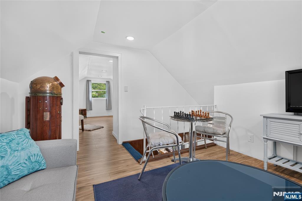 6 Elm Hill Road Clifton, NJ 07013 - Photo 24 of 38