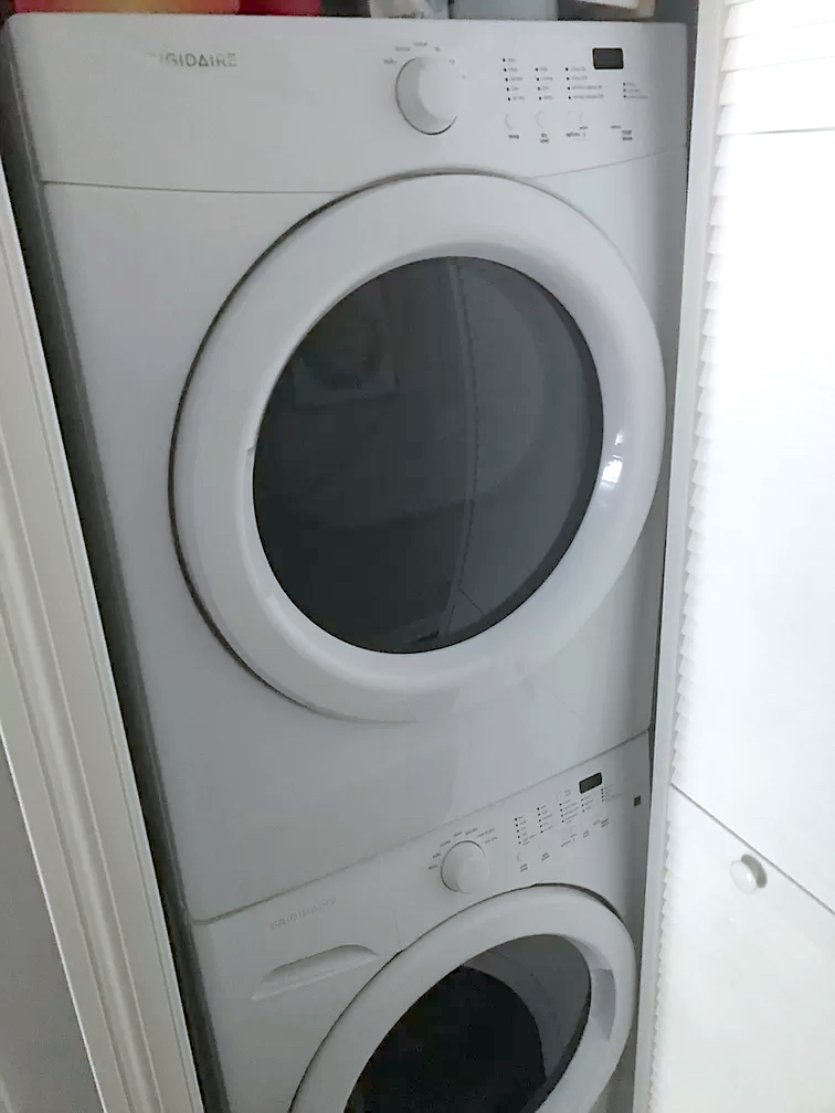 31 North Morgan Street, Unit 2 Chicago, IL 60607 - Photo 14 of 17 a close up view of a washer and dryer