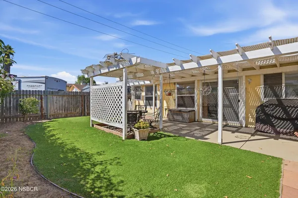 $259,000 | 934 Vista Montana, Santa Maria, CA 93458