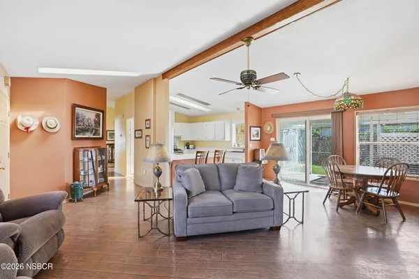 $259,000 | 934 Vista Montana, Santa Maria, CA 93458
