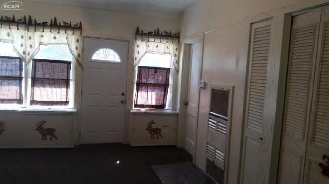 6389 North Clio Road Mount Morris, MI 48458 - Photo 25 of 49 21199665-24.JPG