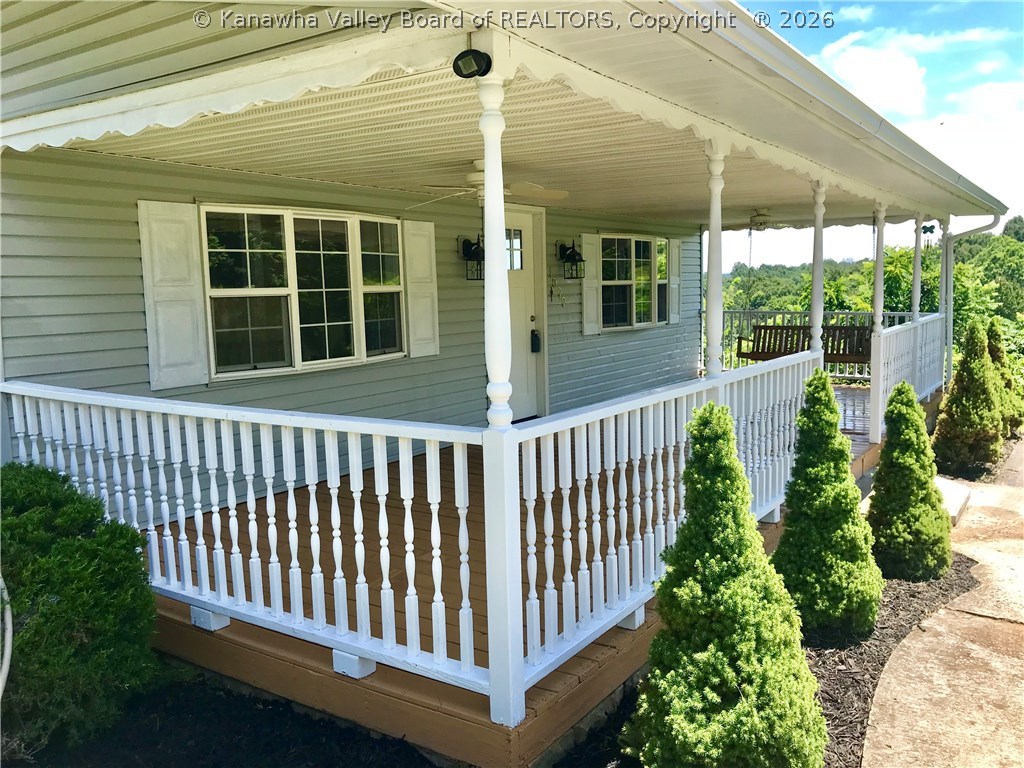 1099 Signal Road Culloden, WV 25510 - Photo 4 of 30 Gallery Image 4