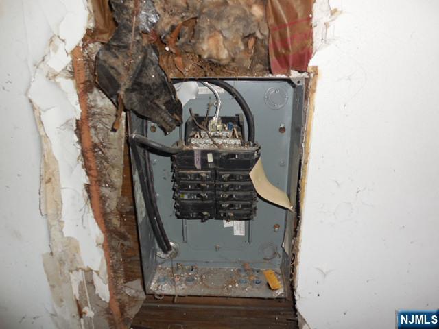 31 Brookside Road Wayne, NJ 07470 - Photo 15 of 17