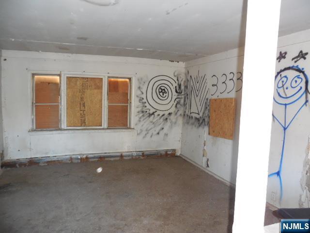 31 Brookside Road Wayne, NJ 07470 - Photo 5 of 17