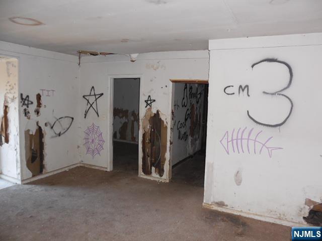 31 Brookside Road Wayne, NJ 07470 - Photo 7 of 17