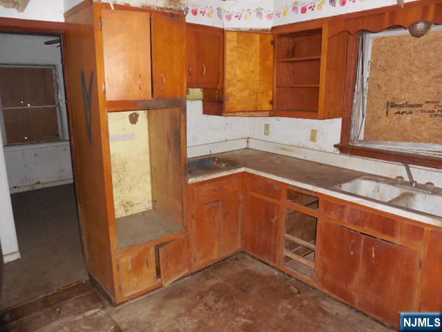 31 Brookside Road Wayne, NJ 07470 - Photo 9 of 17