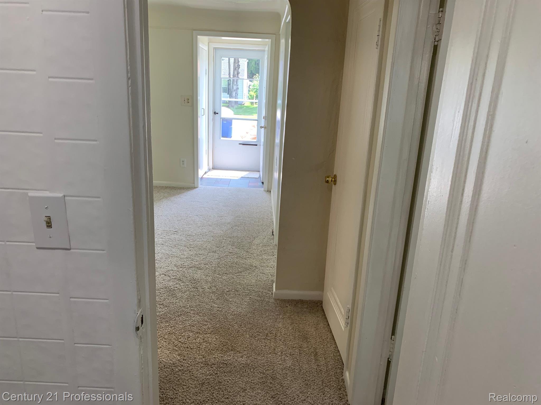 13263 Frazho Road Warren, MI 48089 - Photo 14 of 17 Gallery Image 14
