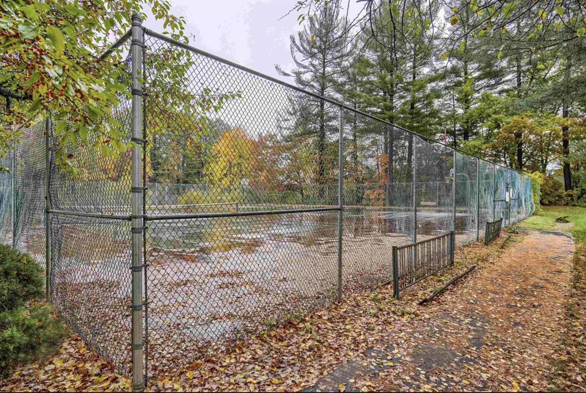 170 Bartemus Trail Nashua, NH 03063 - Photo 31 of 33