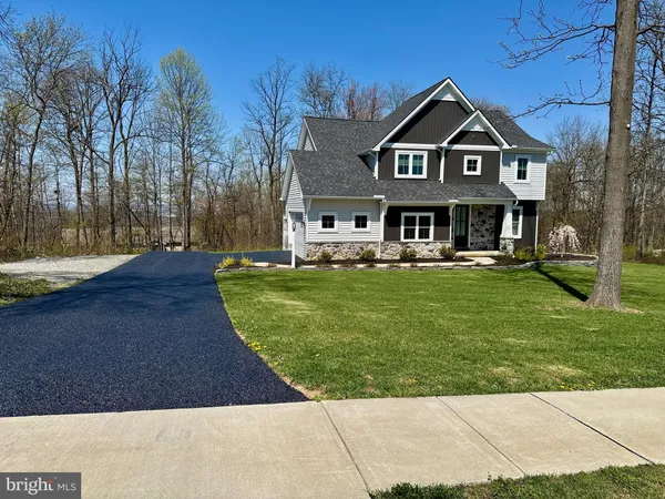 $560,000 | 4413 Lyn Wood Drive, Spring Grove, PA 17362