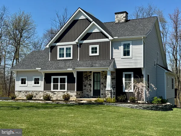 $560,000 | 4413 Lyn Wood Drive, Spring Grove, PA 17362