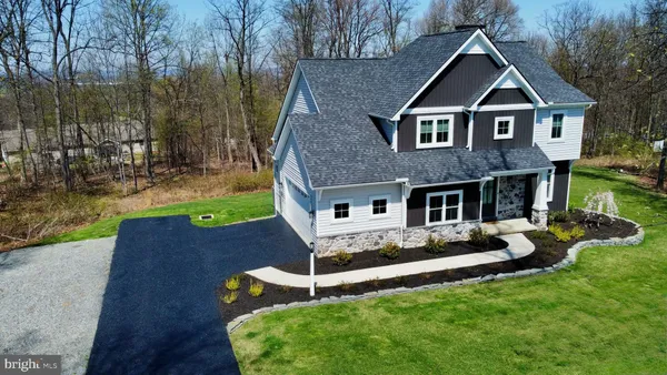$560,000 | 4413 Lyn Wood Drive, Spring Grove, PA 17362