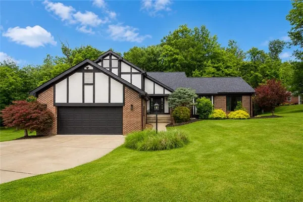 $525,000 | 407 Hilltop Lane, Washington, PA 15301