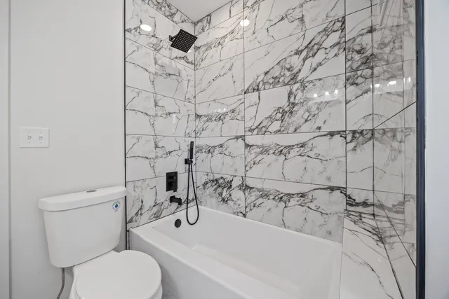 $328,900 | 11304 South Lowe Avenue, Chicago, IL 60628