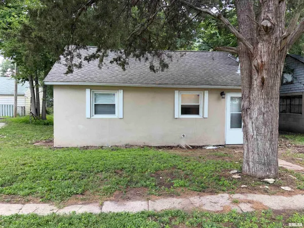 $50,000 | 813 North 11th Street, Pekin, IL 61554