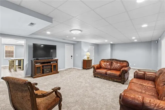 $775,000 | 100 Burkeview Court, Lexington, NC 27295