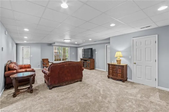 $775,000 | 100 Burkeview Court, Lexington, NC 27295