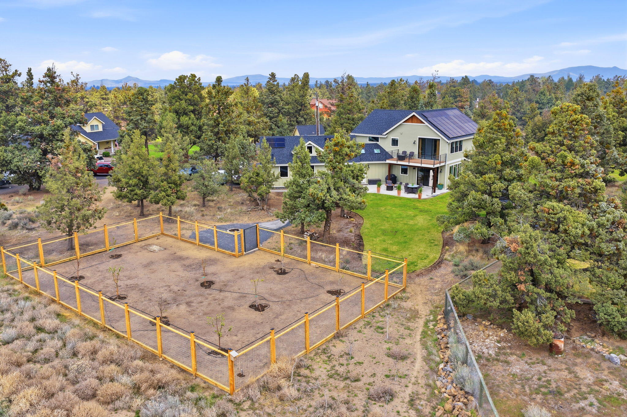 63557 Overtree Road Bend, OR 97701 - Photo 75 of 94 91-web-or-mls-Riley_Visuals_013_Drone